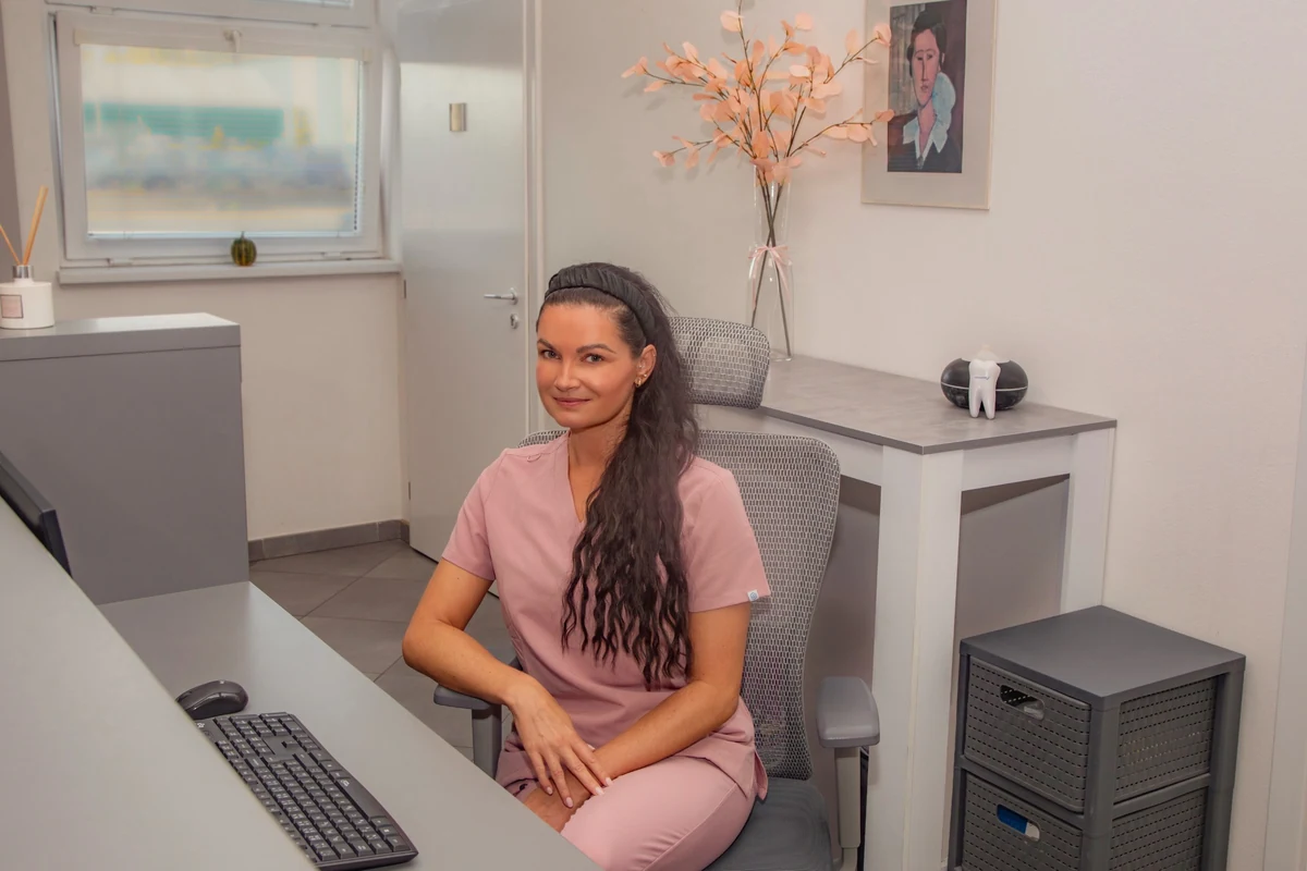 Dominika Müllerová na recepci OpavaDent